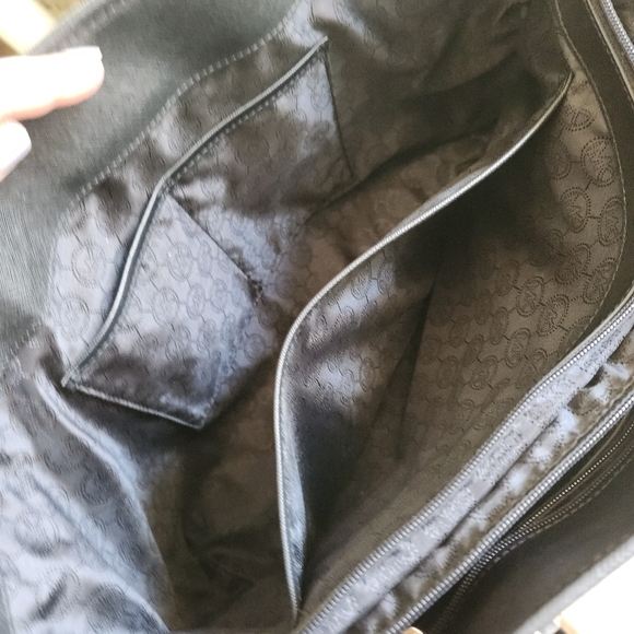 Michael Kors large black tote and matching wallet wristlet - Picture 11 of 16